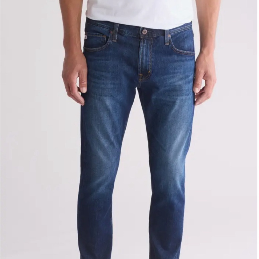 AG matchbox Slim Straight Jean